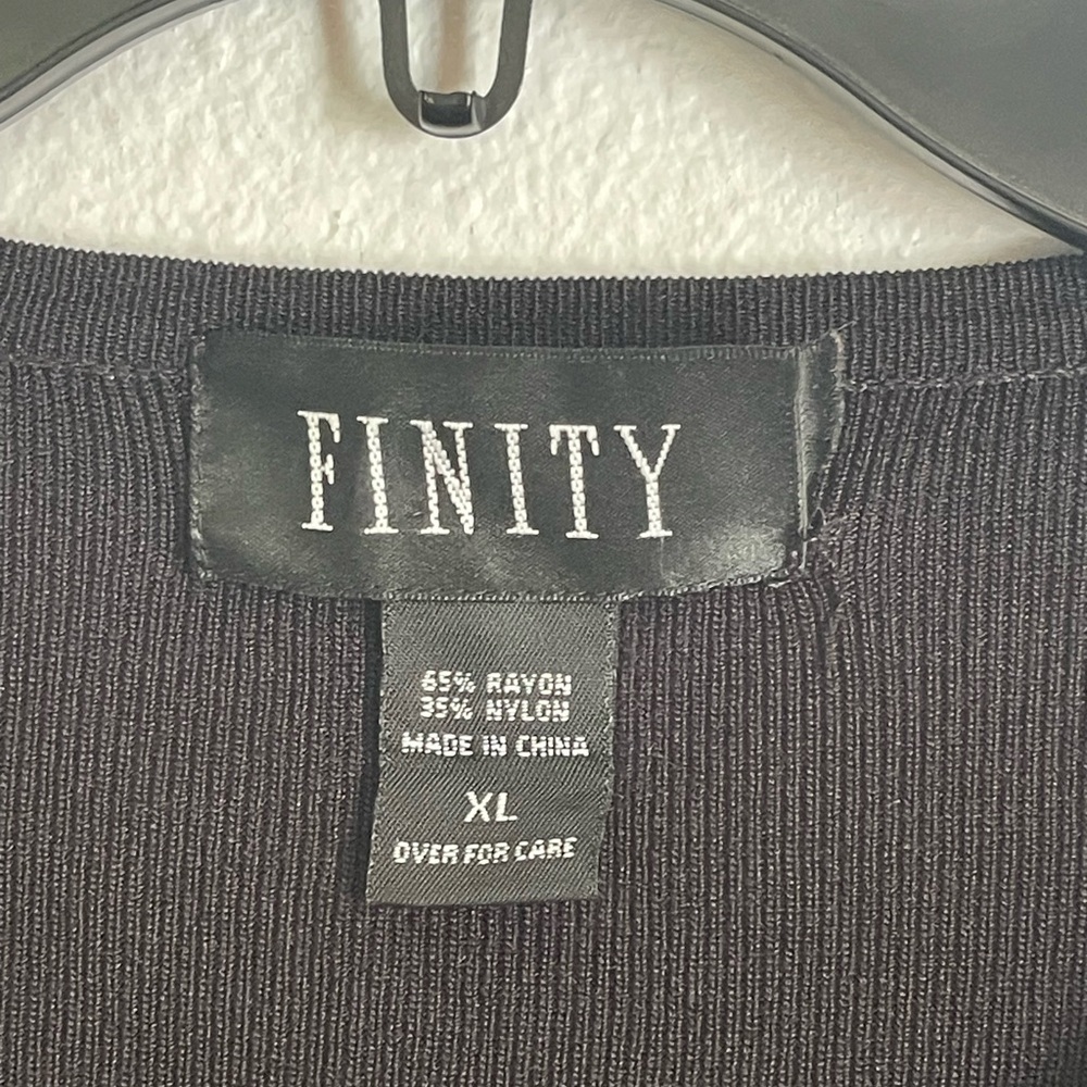 Finity XL - Picture 2 of 3